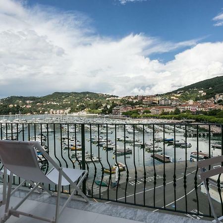 Al Molo Sea View Rooms Lerici Extérieur photo