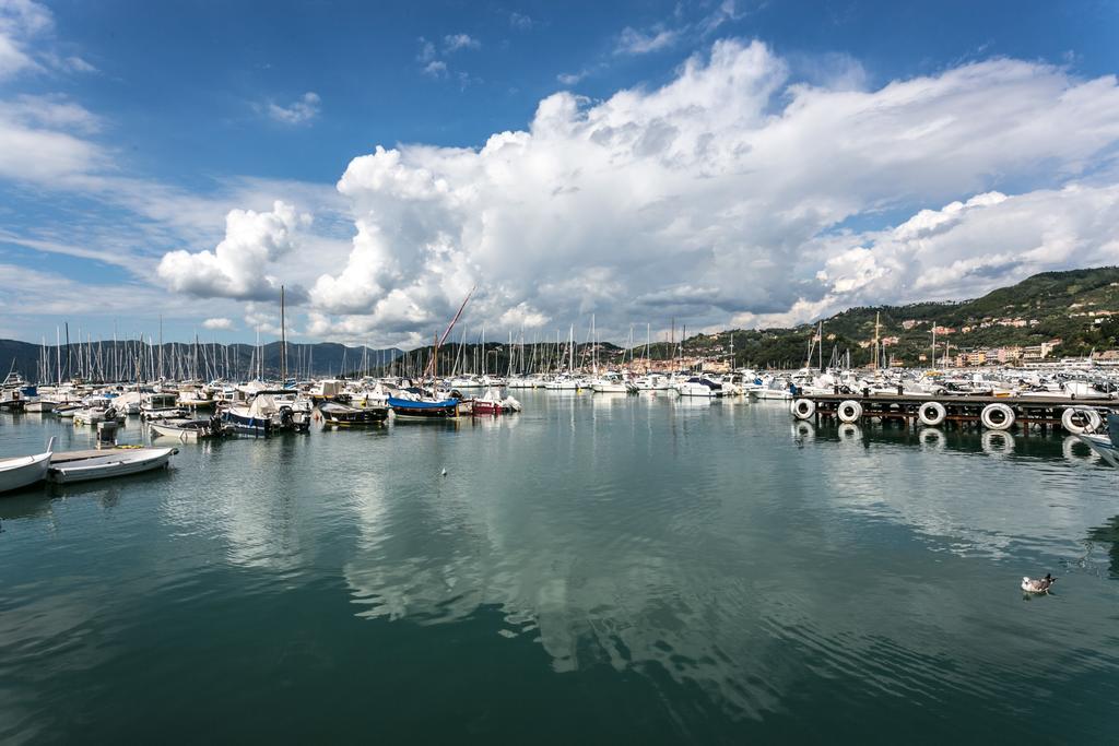 Al Molo Sea View Rooms Lerici Extérieur photo