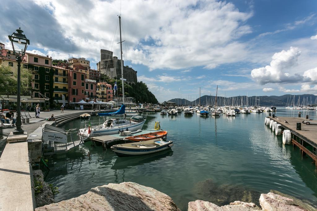 Al Molo Sea View Rooms Lerici Extérieur photo