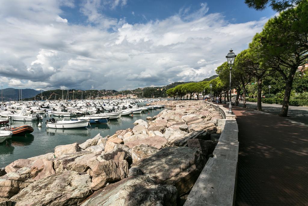 Al Molo Sea View Rooms Lerici Extérieur photo
