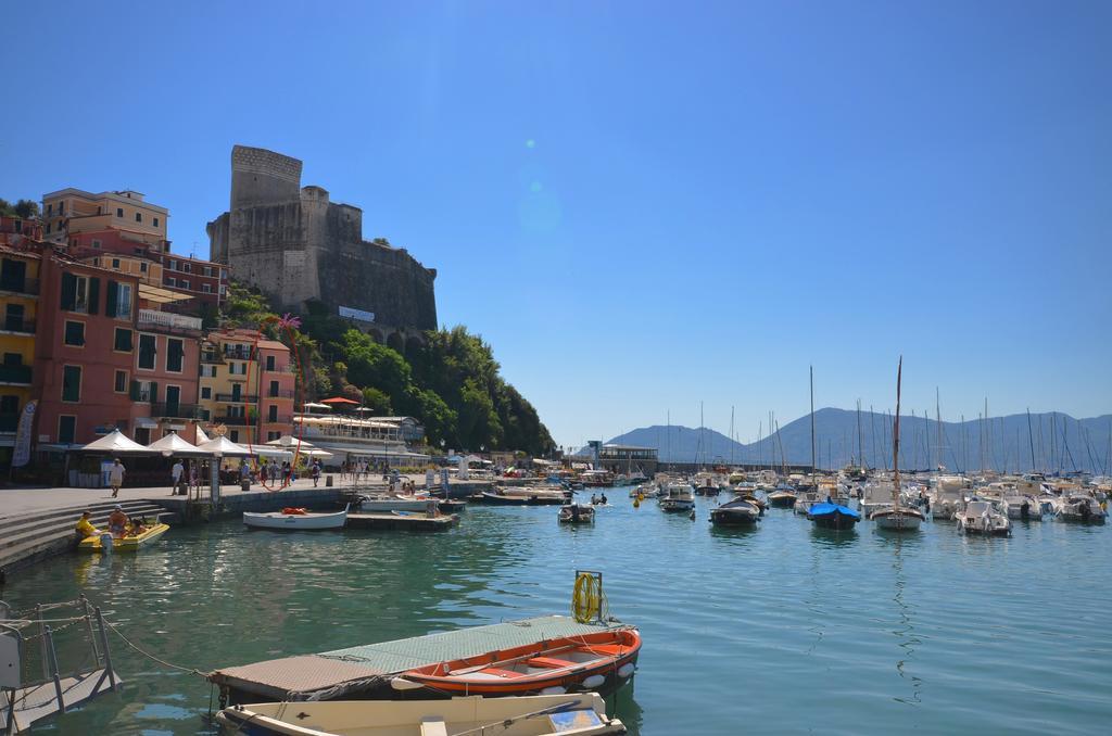 Al Molo Sea View Rooms Lerici Extérieur photo