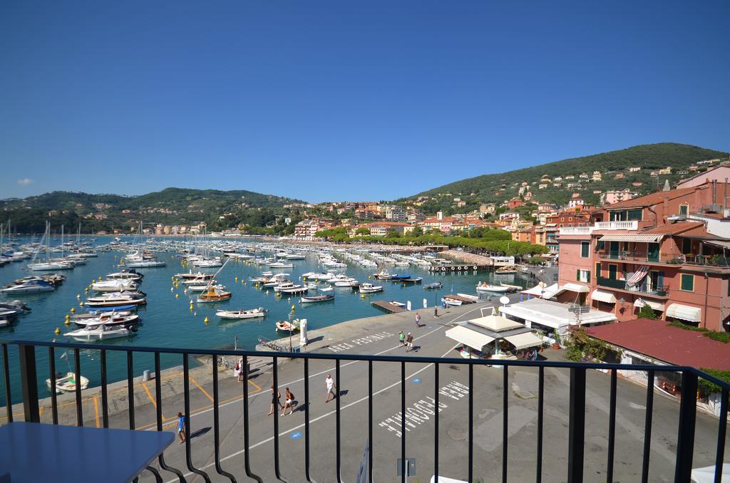 Al Molo Sea View Rooms Lerici Extérieur photo