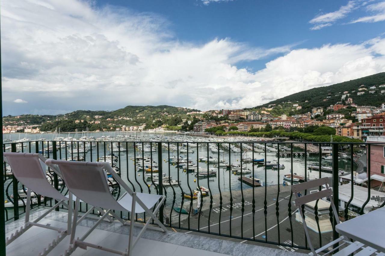 Al Molo Sea View Rooms Lerici Extérieur photo